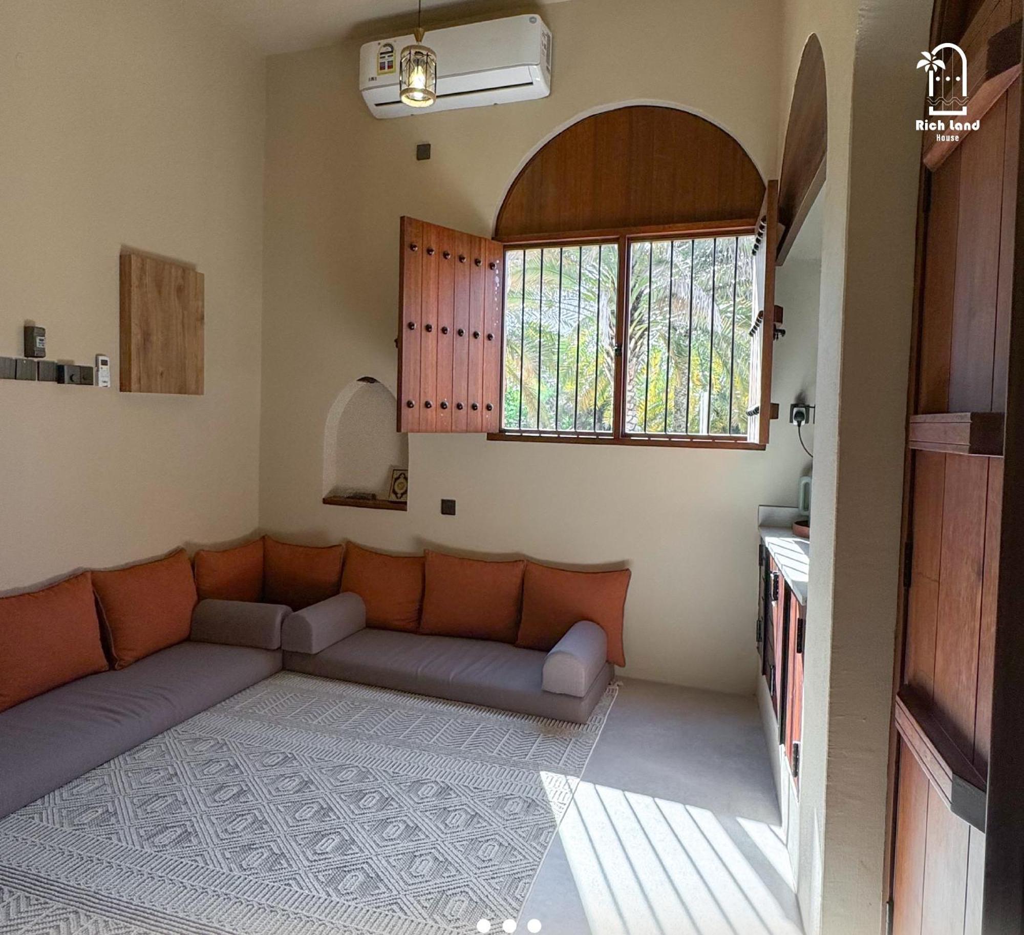 أرض الثراء Rich Land House * Nizwa